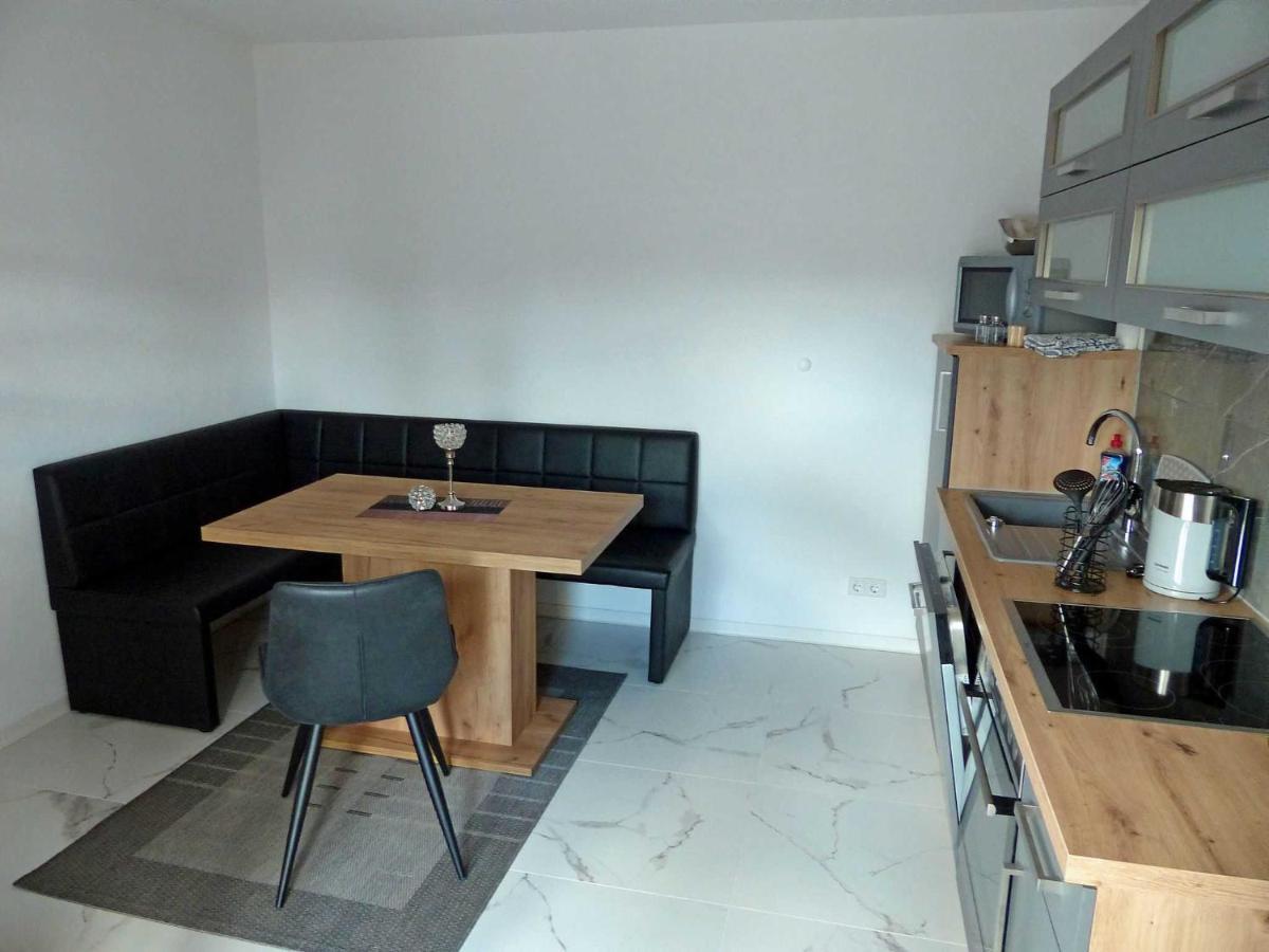 Ferienglueck In Strandbadnaehe Von Waren Mueritz Apartment Ngoại thất bức ảnh
